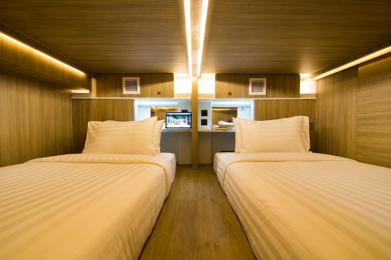 Nonze Hostel Pattaya Bagian luar foto