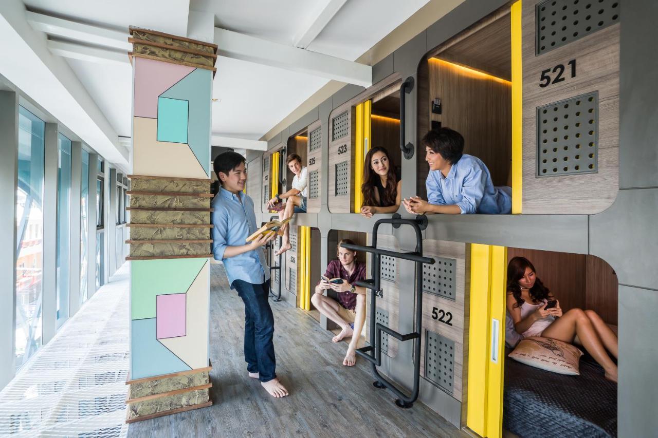 Nonze Hostel Pattaya Bagian luar foto